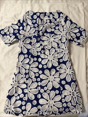 Women’s Navy Blue Floral Lace Tunic